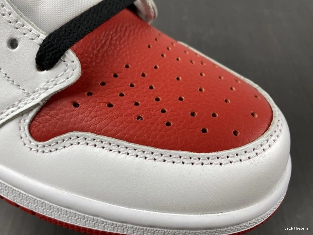 Kicktheory Heritage Jordan 1 555088-161 Retro OG High 0813